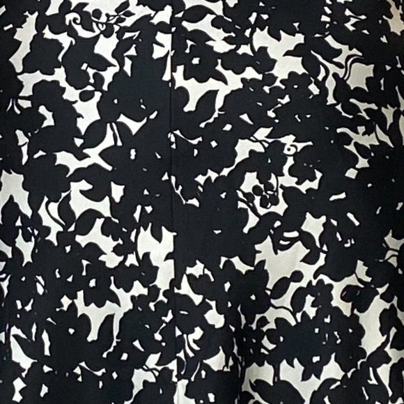 REAL SILK Abstract Floral Skirt by Ralph Lauren! Size 6 - Picture 2 of 8